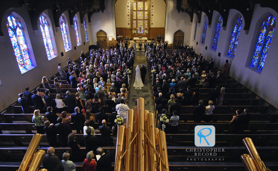 Katie and her father make their way to the alter