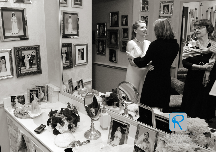 Carolyn greets her sister, Liz, as their mother looks on