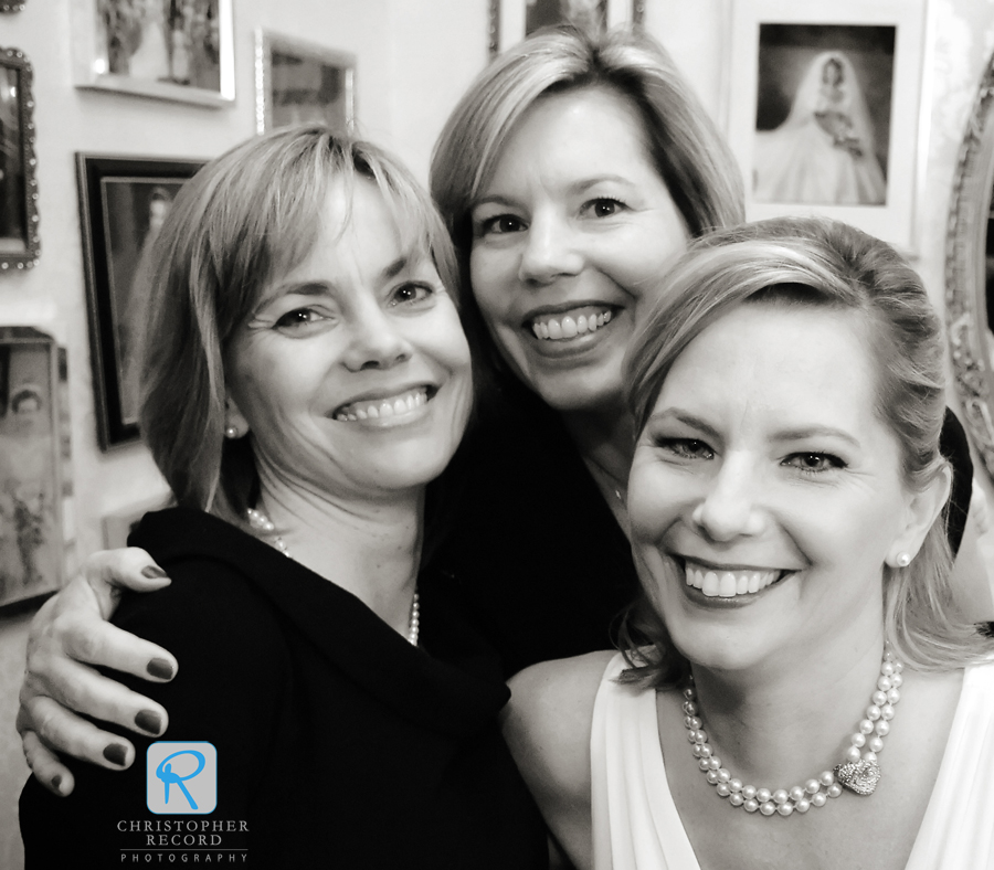 Carolyn with sisters Liz and Katherine