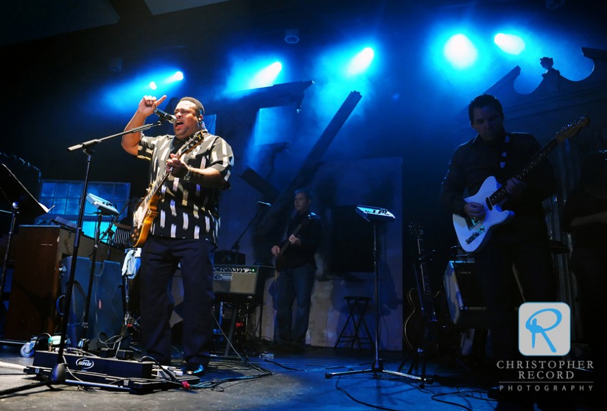 Music Photography Larry McCray in the House of Blues FotoRecord