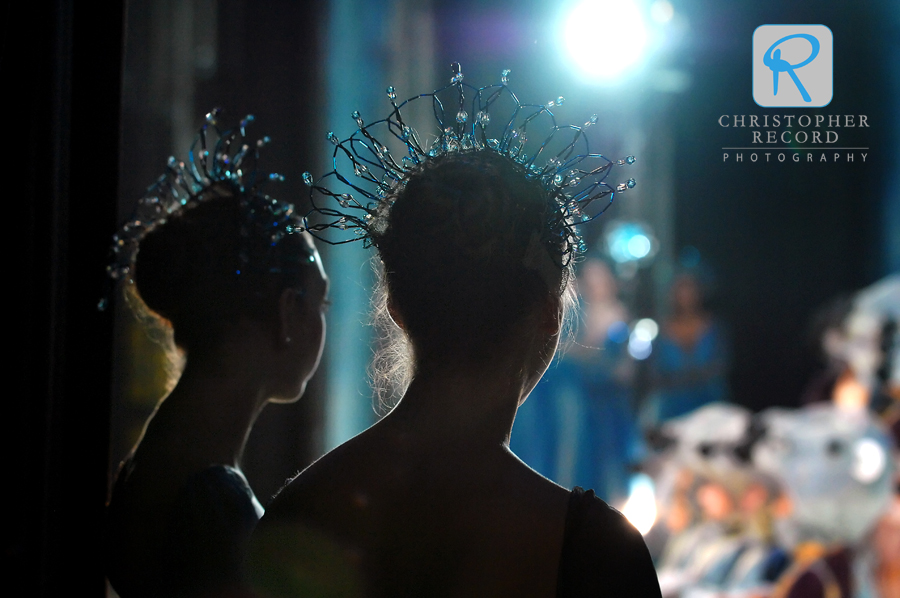 Dancers wait backstage in 2007. Nikon D2X, 1/30th at f2.8 800 ISO