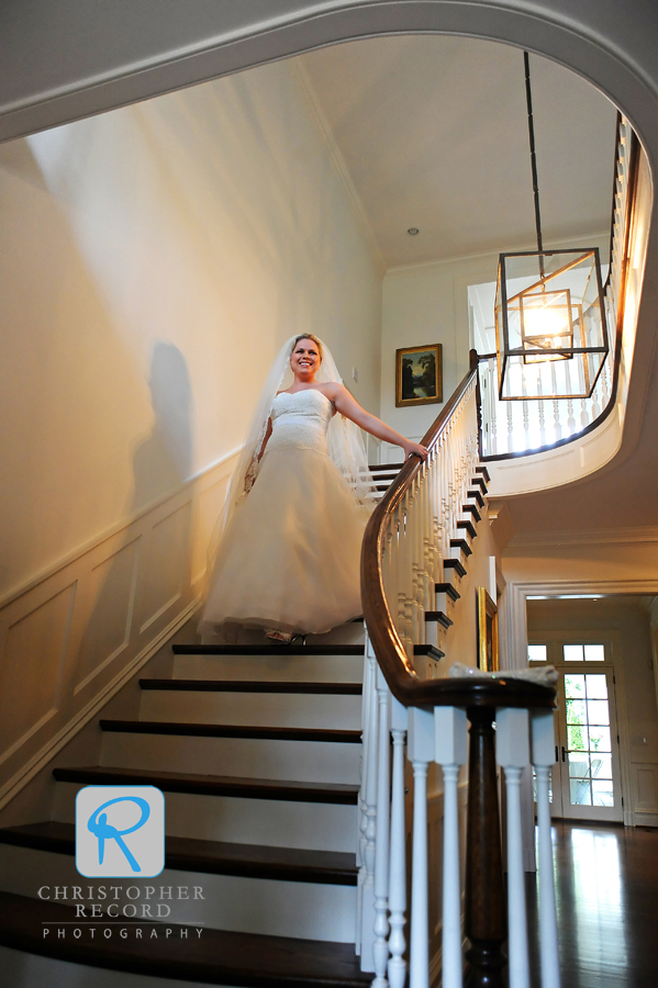 A grand entrance for the beautiful bride