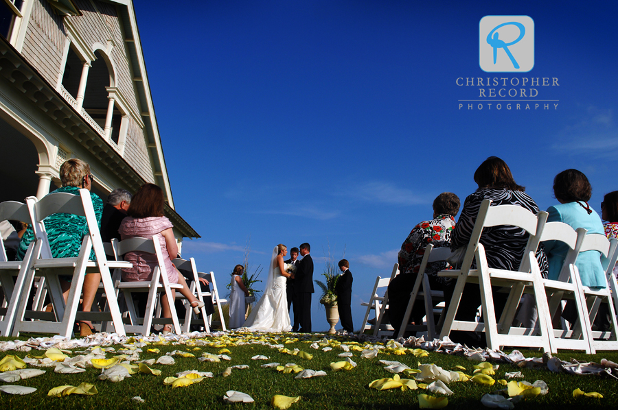 Beautiful early evening ceremony