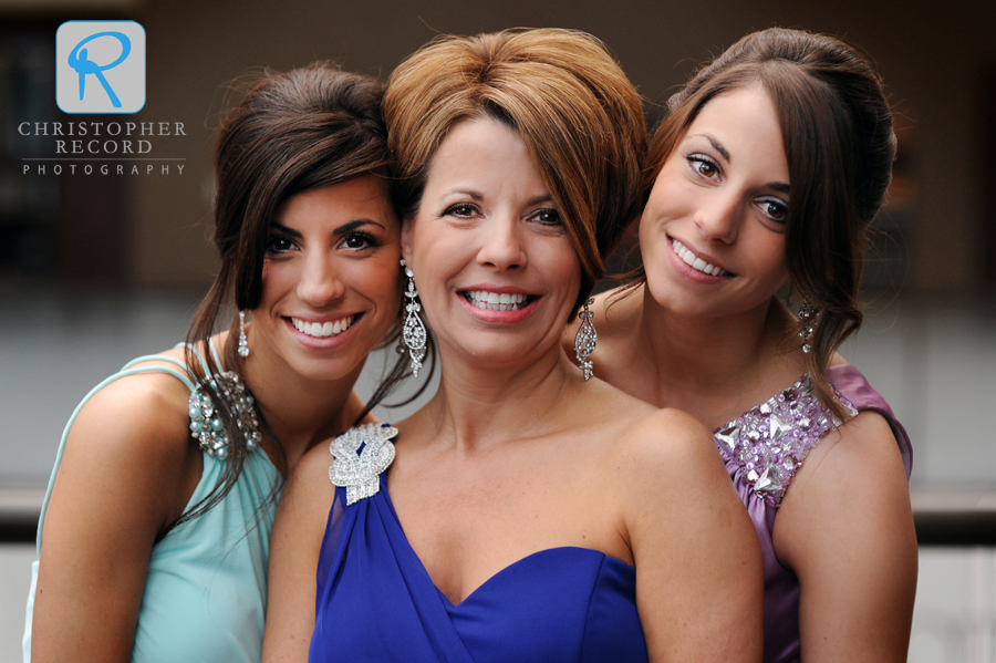 Michael's mother Pam with sisters Brittany and Kaylie