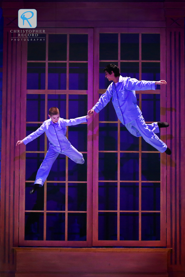 Flying brothers