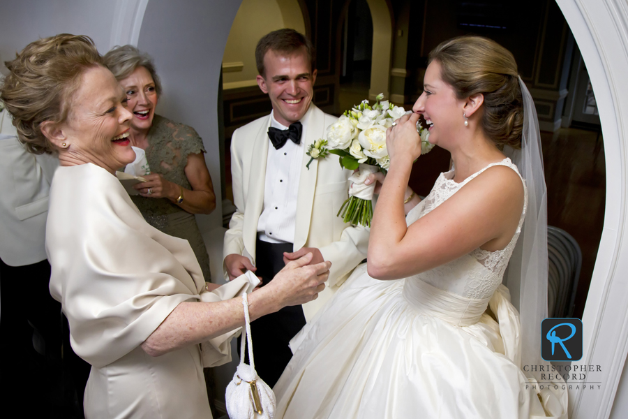 The couple celebrates wiht their mothers