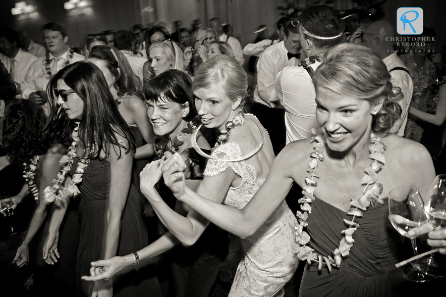 Liz dances with her daughters