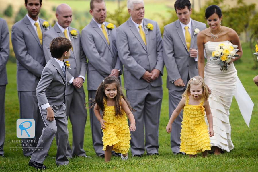 Flower girls on the move